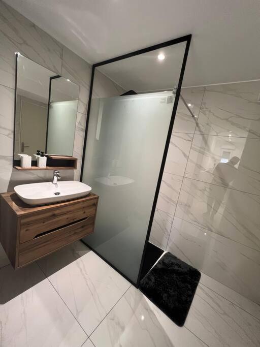 Joli Appartement Blanzy Exteriér fotografie